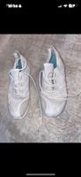 Adidas Sportschuhe Sneaker Turnschuhe gr 39 Köln - Vingst Vorschau