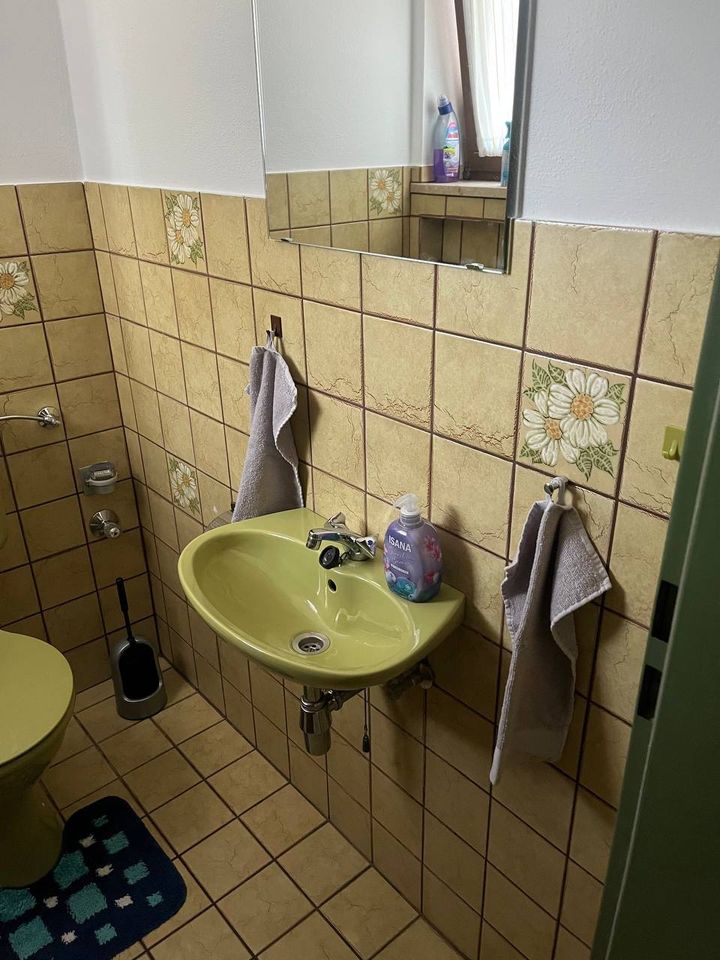 Ab 01.05.24 frei, FeWo43qm, 1 Schlafzim. Dusche WC in Ohlstadt