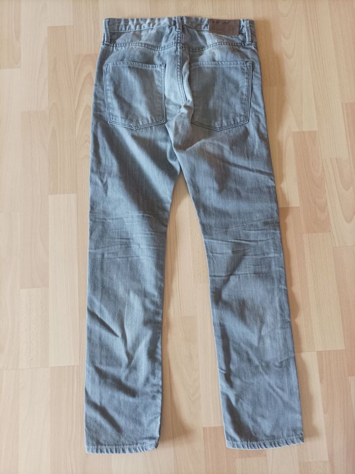 Jeans 3 Stck. 2* Gr. 164, 1* Gr. 170 in Eslohe