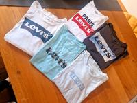 Levi's Tshirts Größe 176, XS und S Wuppertal - Oberbarmen Vorschau