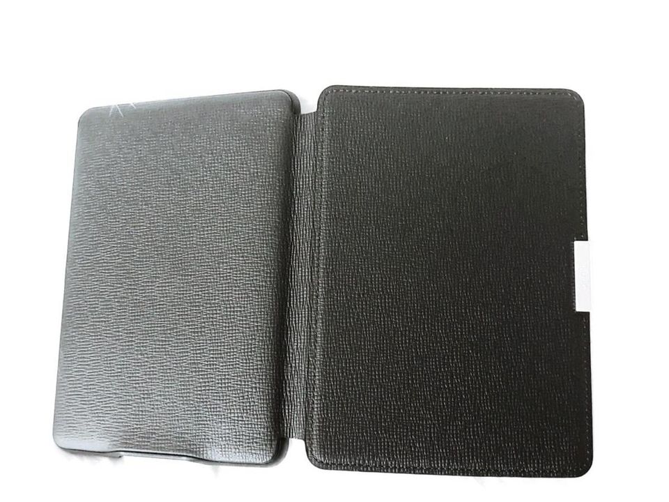 Kindle Paperwhite Leather Cover Leder Schutzhülle schwarz NEU OVP in Karlsruhe