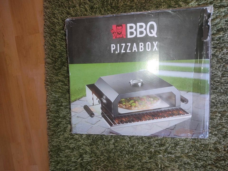 Neu BBQ Pizzabox - Mit herausnehmbarer Keramikplatte/ Pizzastein in Gusterath