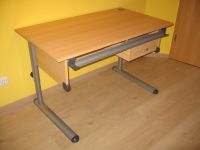 kleiner Schreibtisch (Arbeitsplatte 120x68) für z.B."Home Office" Bayern - Holzkirchen Vorschau