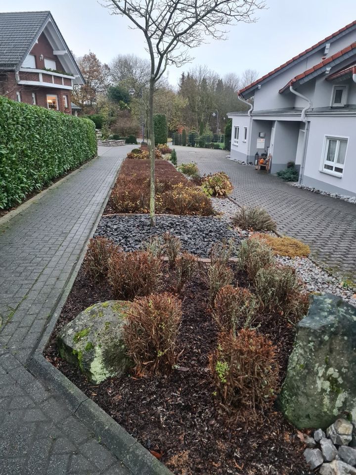 Suche Mitarbeiter Garten - Landschaftsbau , Gärtner in Westerwaldkreis -  Boden | Weitere Berufe | eBay Kleinanzeigen ist jetzt Kleinanzeigen