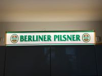 Berliner pilsner  leuchtreklame led vintage 70er lampe rar Friedrichshain-Kreuzberg - Friedrichshain Vorschau