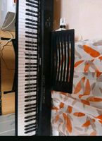 Keyboard mit hocker und Zubehör Baden-Württemberg - Aalen Vorschau