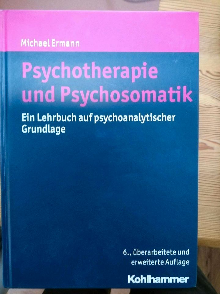 Diverse Medizinbücher u.a. Psychiatrie, Neurologie in Hannover