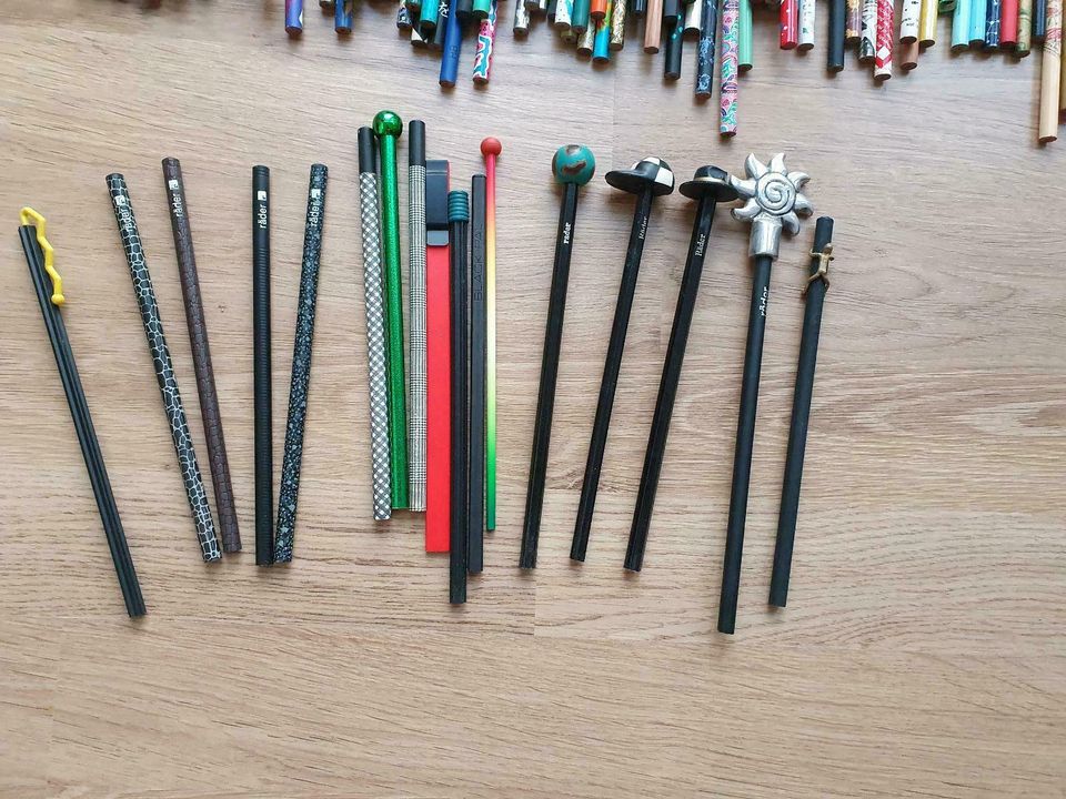 Bleistiftsammlung / 161 Bleistifte - alle ungespitzt in Altlußheim