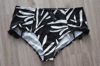 bpc selection Bikinihose Badehose schwarz weiß NEU Gr. 46 Nordrhein-Westfalen - Castrop-Rauxel Vorschau