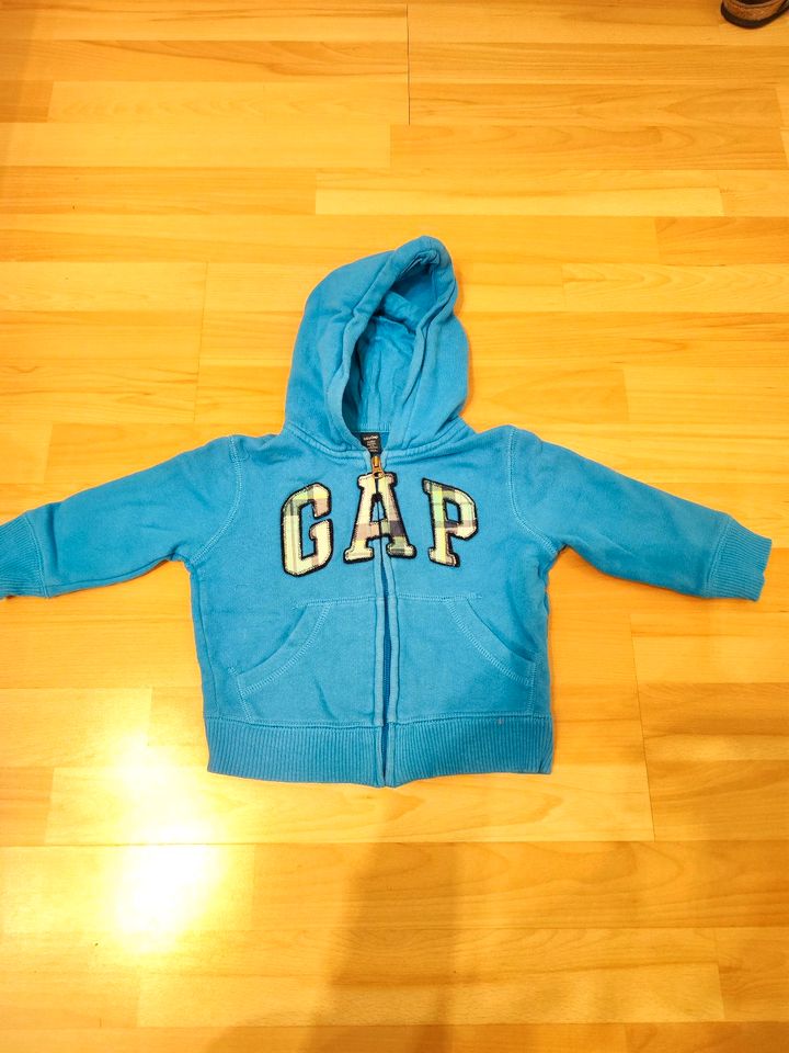 GAP Hoodie, Jacke Gr. 18-24 Monate in Rheine