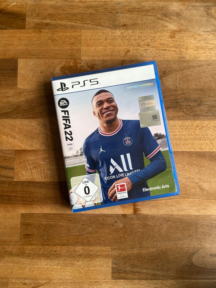 FIFA 22 (PS5) in Berlin