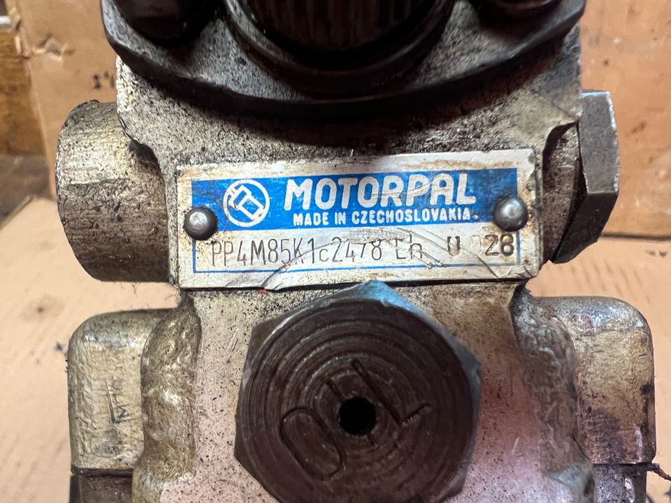 Diesel Einspritzpumpe MOTORPAL PP4M85K1c2478Lh in Langewiesen