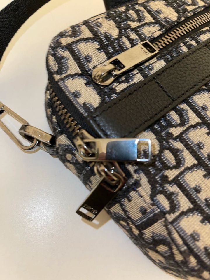 DIOR - Safari Messenger Bag (original) + Rechnung in Hamburg