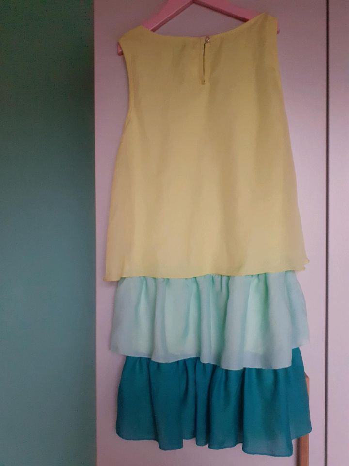 Mädchen Kleid Gr.146/152 in Bruchsal