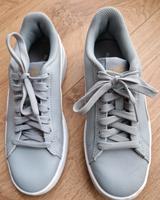 Puma Sneaker grau/weiß Nordrhein-Westfalen - Herford Vorschau