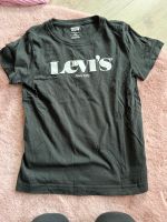 Schönes Mädchen Levi’s T Shirt Größe 128 Niedersachsen - Westoverledingen Vorschau