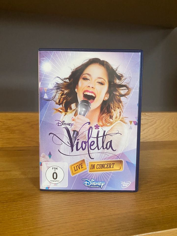 Violetta - Live in Concert DVD Disney Channel in Laaber