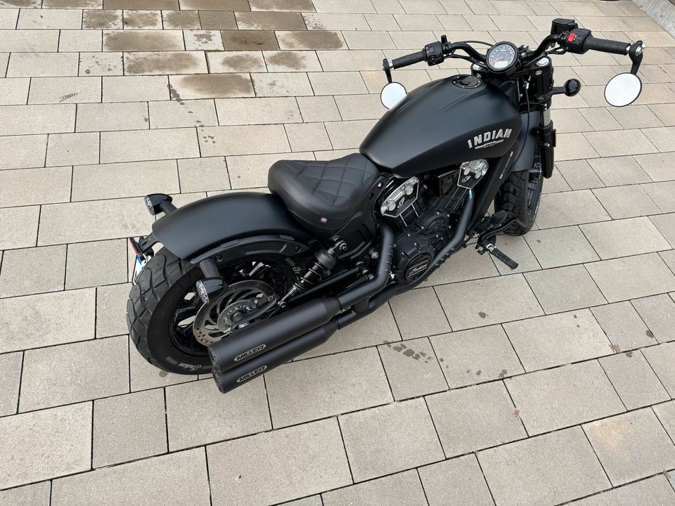 Indian Motorcycle - Scout Bobber in Thunder Black Smoke in Schechingen