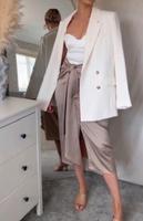 Damenblazer, creme-weiß Frankfurt am Main - Sachsenhausen Vorschau