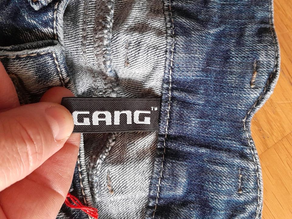Gang Jeans S in Lörrach