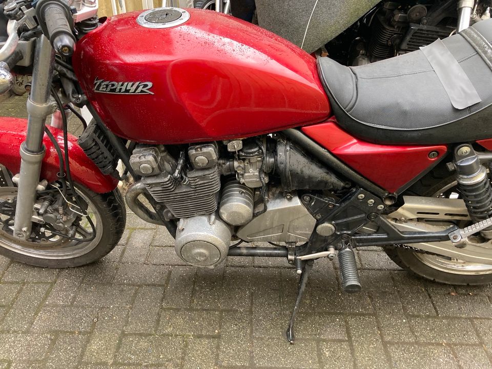 Kawasaki Zephyr 550 aus 1991 ,,läuft und fährt,, aus ZWEITER Hand in Bochum