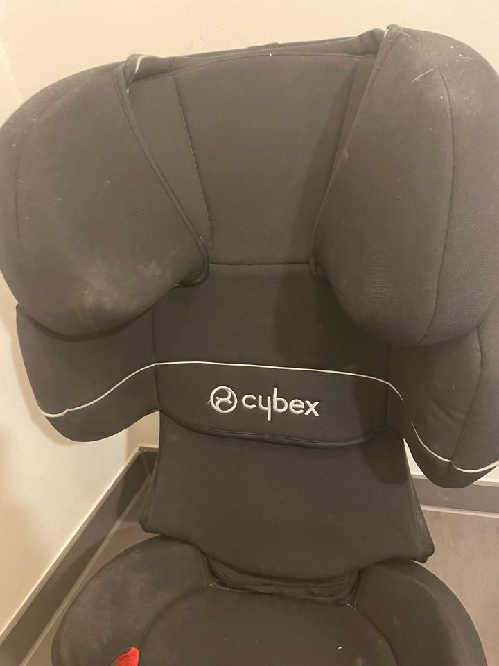 Kindersitz CYBEX X-Fix in München