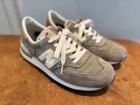 NEW BALANCE Sneaker M990TA1, grau, US 9,5 Made in USA Düsseldorf - Pempelfort Vorschau