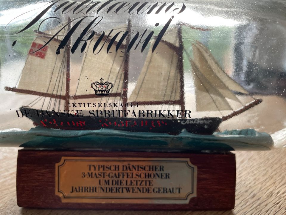 Jubiläums Akvavit Buddelschiff Rar !!! in Achim
