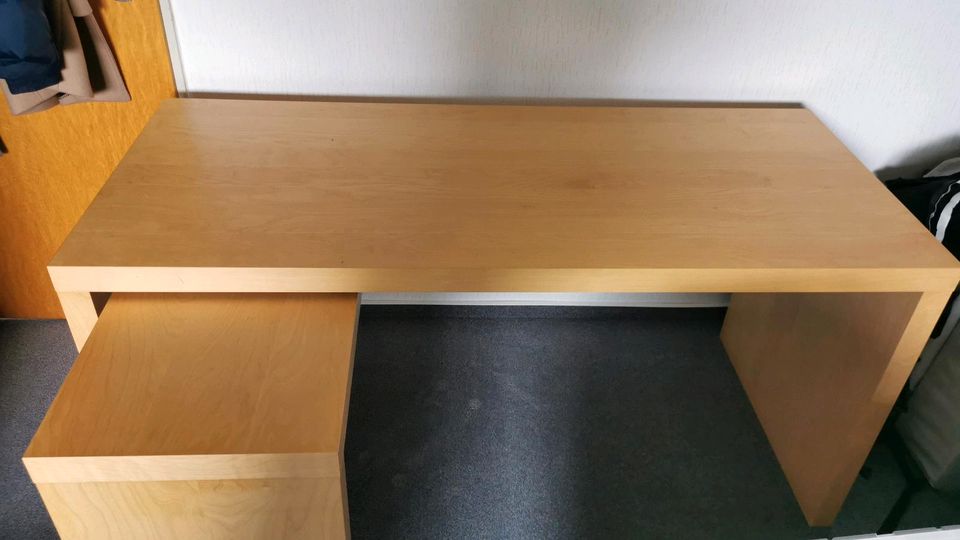 Schreibtisch Ikea in Melle