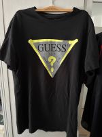 Guess T-shirt Slim Fit und Licht reflektierend Nordrhein-Westfalen - Grevenbroich Vorschau