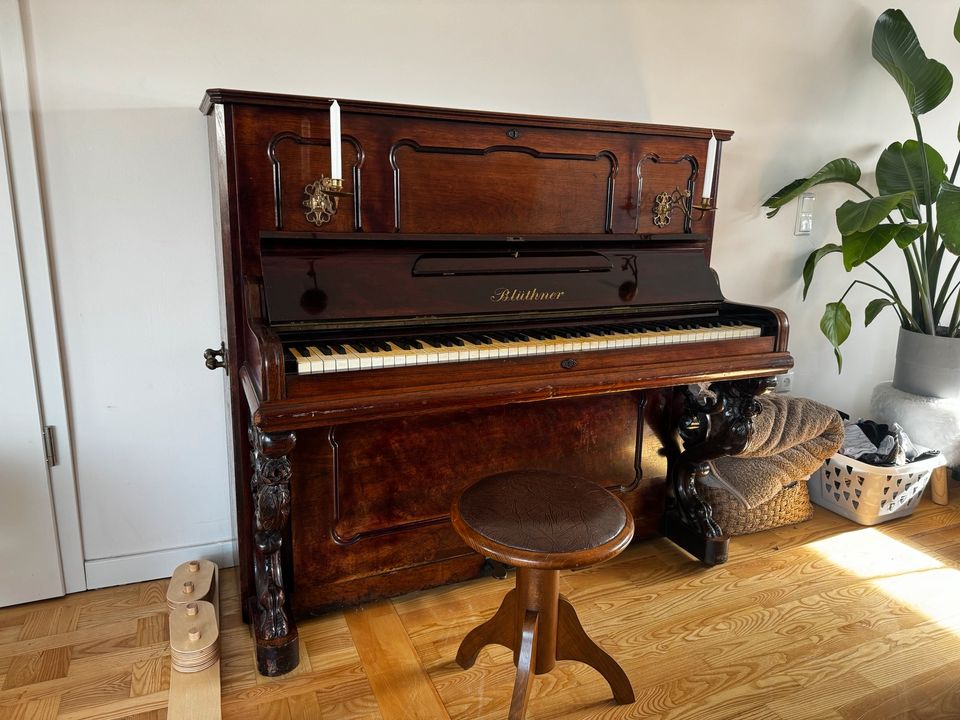Antikes Blüthner Klavier in Scharbeutz