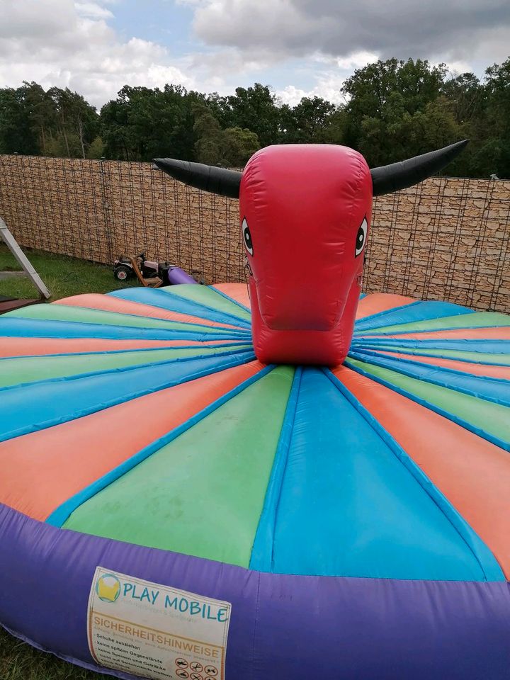 Hüpfburg Rodeo mieten in Maroldsweisach