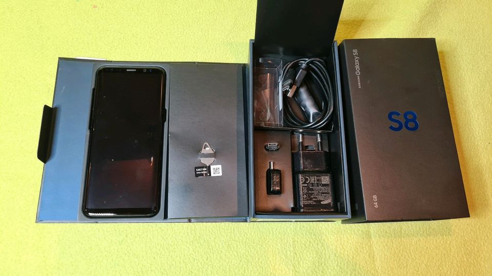 Samsung Galaxy S8 SM-G950F Schwarz 64GB  sehr guter Zustand in Wildenfels