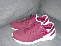 Schöne NEW  BALANCE  Schuhe GR.  43 / 44 Kiel - Mettenhof Vorschau