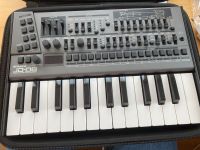 Roland Boutique Synthesizer JD-08 mit Keyboard K-25m Nordrhein-Westfalen - Hagen Vorschau