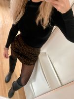 ZARA Leoprint Skirt Rock Satin Animalprint XS 34 München - Maxvorstadt Vorschau