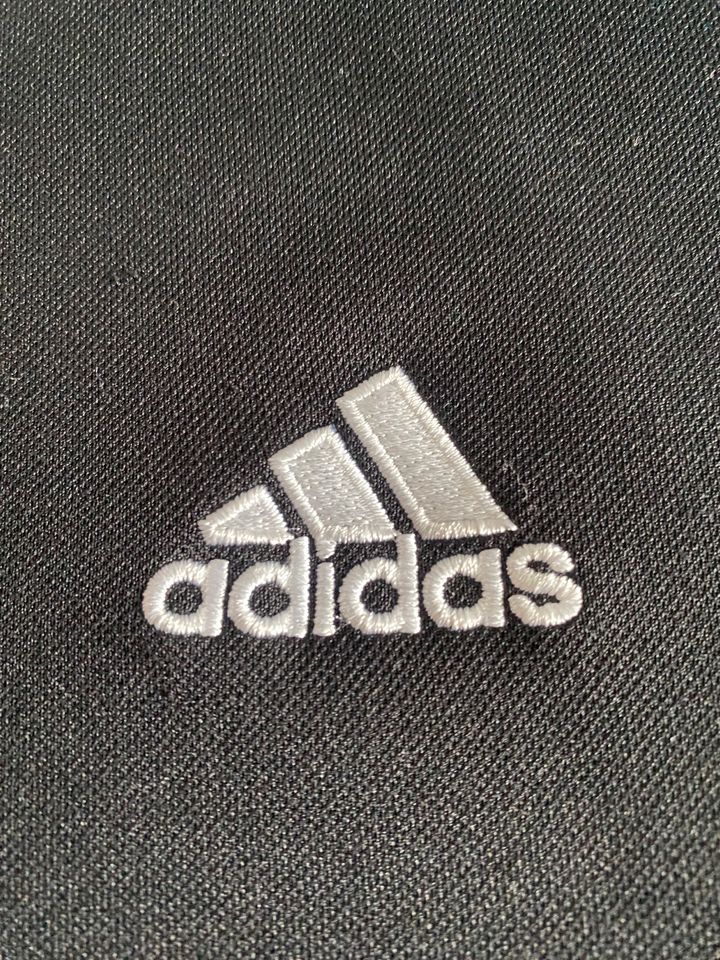 FC Schalke 04 Adidas - Größe M - Jacke Sport Fussball Logo Grün in Attendorn