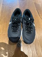 Nike Sneaker Training Gym schwarz 39 Bayern - Deggendorf Vorschau