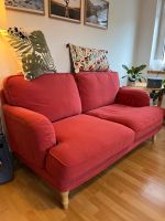 Rotes 2er IKEA-Sofa (Stocksund) Mecklenburg-Vorpommern - Neubrandenburg Vorschau