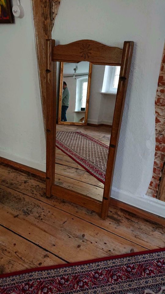 Spiegel im Holz Rahmen 108 x50 cm in Neckargemünd
