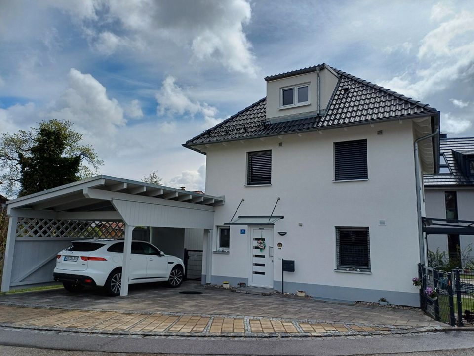 Exkl. EFH mit Garten, Garage, Carport, Stellplatz zu vermieten in Wolfratshausen