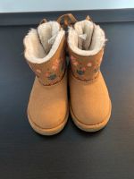 Baby Stiefelette mit Blümchen gr.20 neu Saarbrücken-Mitte - Alt-Saarbrücken Vorschau