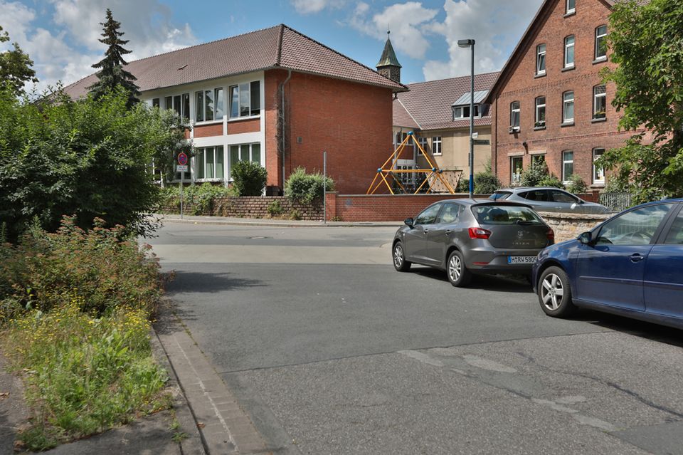 KfW-Förderung möglich! Laatzen: Schlüsselfertige 4-Zimmer-Neubauwohnung mit Balkon. in Laatzen