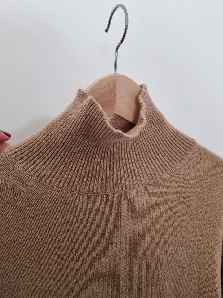 Everlane Kaschmir Rollkragenpullover in Hannover