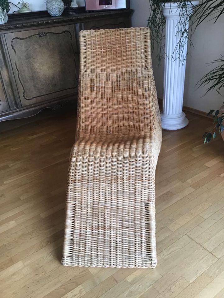 Ikea Rattanliege Karlskrona Liege Rattan Chaiselongue Korbliege in Wickede (Ruhr)