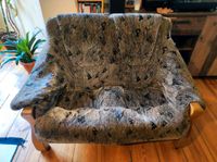 Sofa 2-Sitzer urst bequem, vintage BxHxT ca. 140x90x80 Friedrichshain-Kreuzberg - Friedrichshain Vorschau