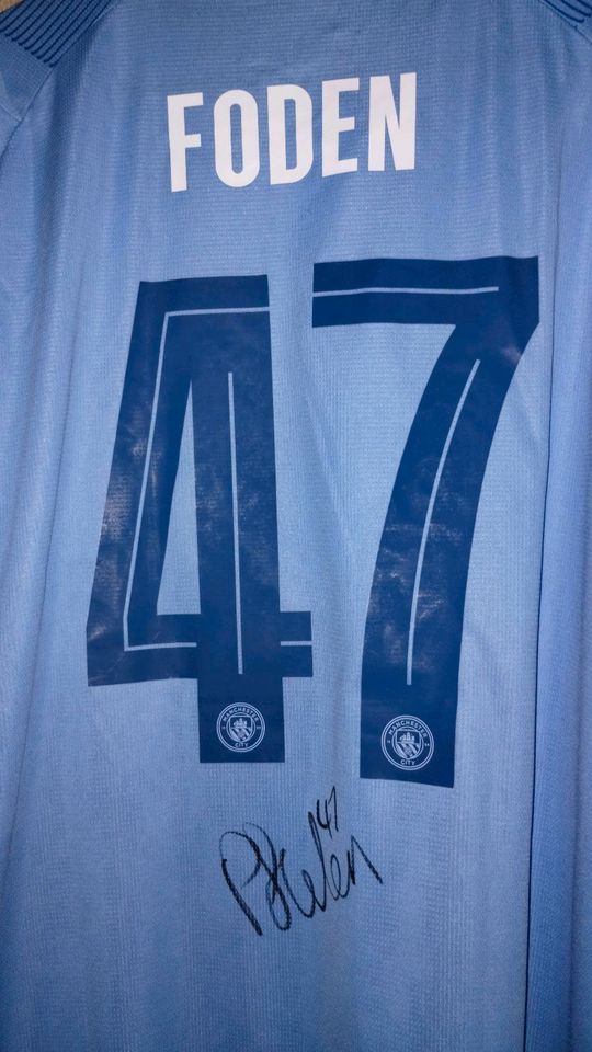 Original Autogramm Handsigniert Phil Foden Manchester City Trikot in Lichtenfels