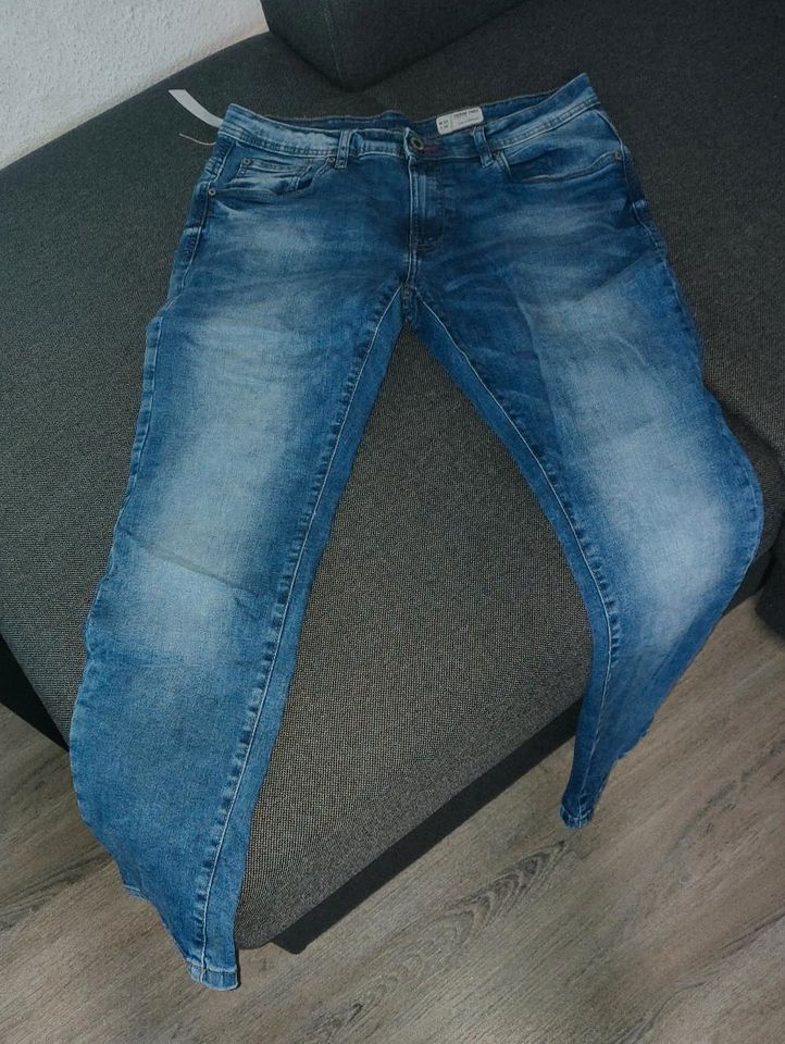 Jeans lang straight gerader Schnitt W34 L30 in Alsbach-Hähnlein