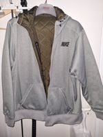 Wendejacke Nike Gr. XL grau/kaki neuwertig Stuttgart - Stuttgart-Süd Vorschau