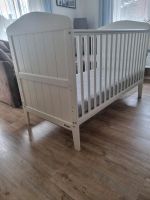 Baby Bett wodies 70x140 mit Matratze Niedersachsen - Friesoythe Vorschau